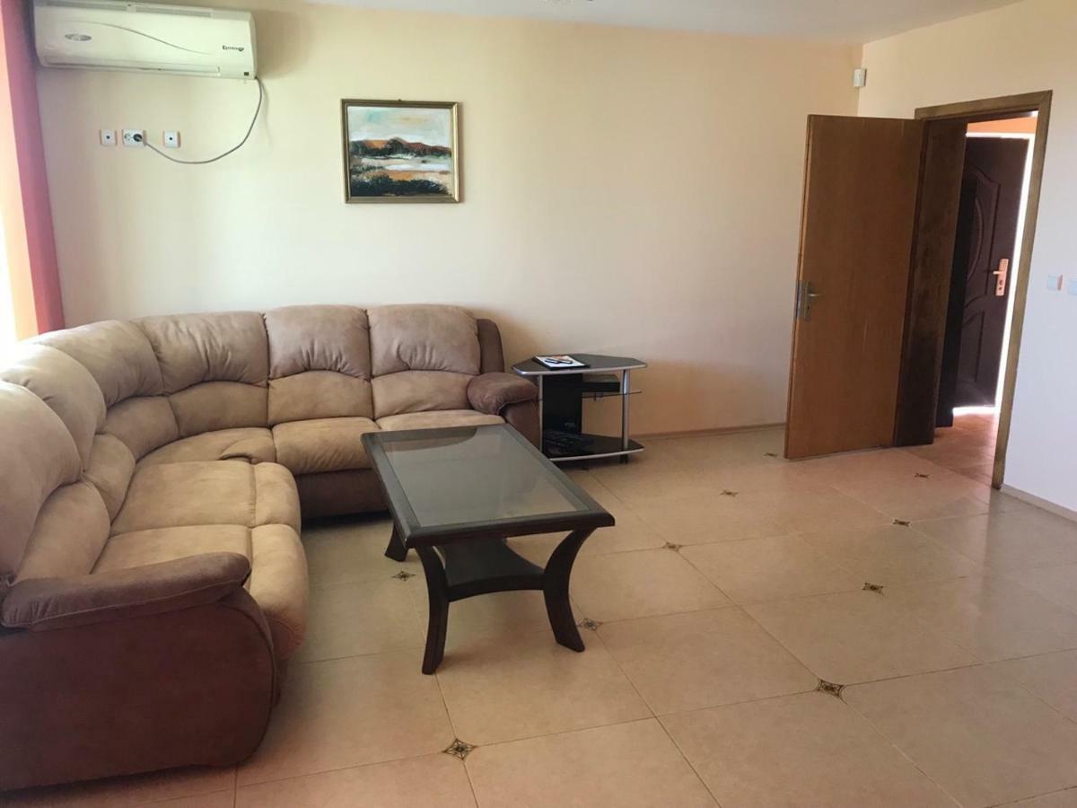 Villa Sunray Topola Bagian luar foto